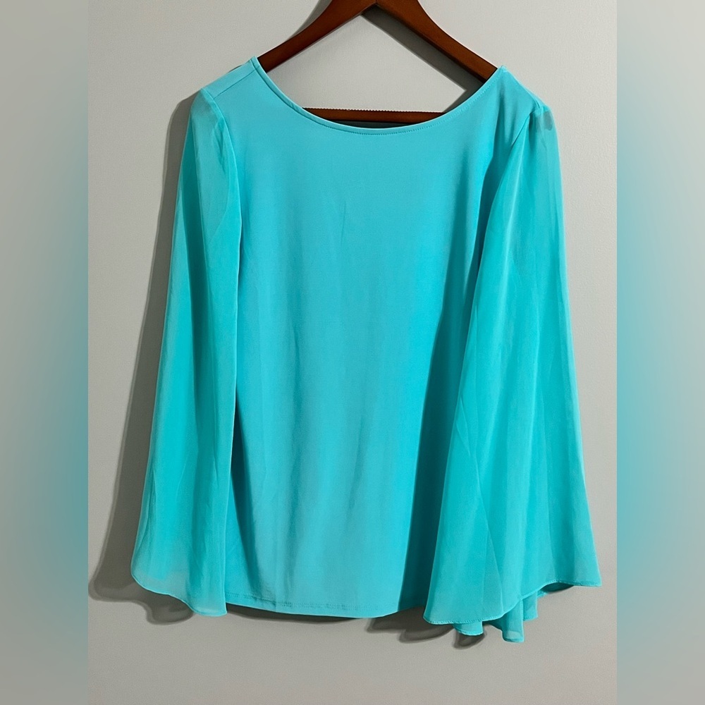 ESY Studio EY Women's Top